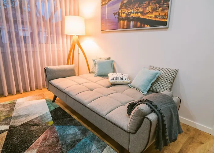 Lechartier 2 Apartman *