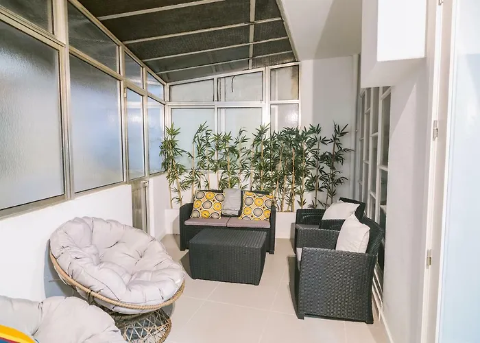 Lechartier 2 Apartman Porto