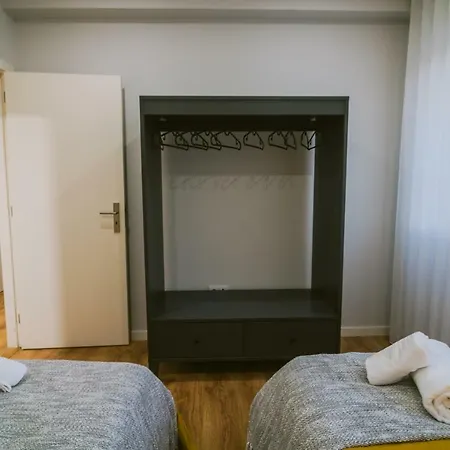 Lechartier 2 פורטו