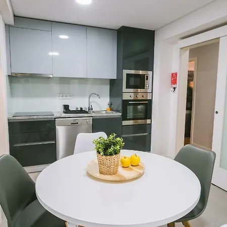 Lechartier 2 * פורטו